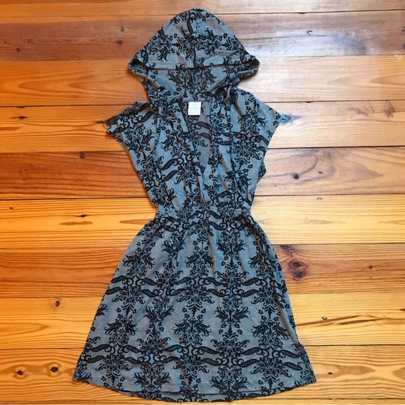 Marika The Balance Collection Grey Black Hooded Swim Cover Up Dress, EUC, S - Picture 3 of 11